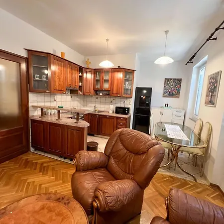 Vlasta Appartement *