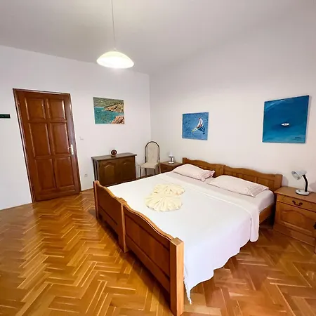 Apartment Vlasta *